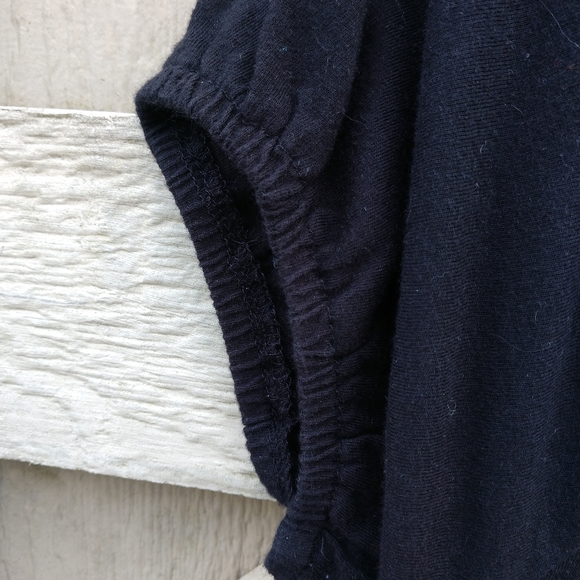 Adobe Star black white stitch applique top - Picture 3 of 8